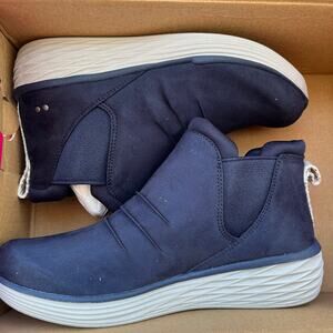 Ryka Water Repellent Wedge Ankle Boots Niah Animal Navy Blazer Womens 6.5 M